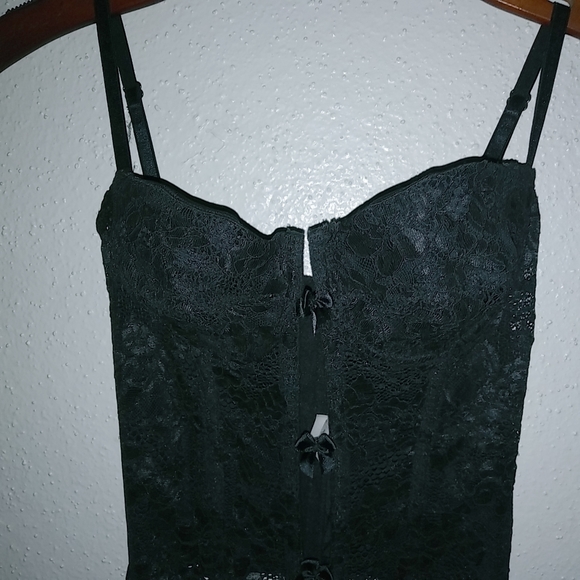 Victoria Secret 34C Black Bustier Garter Belt Lingerie - Picture 6 of 7